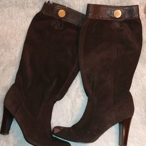 Style&co suede brown boots gold accent